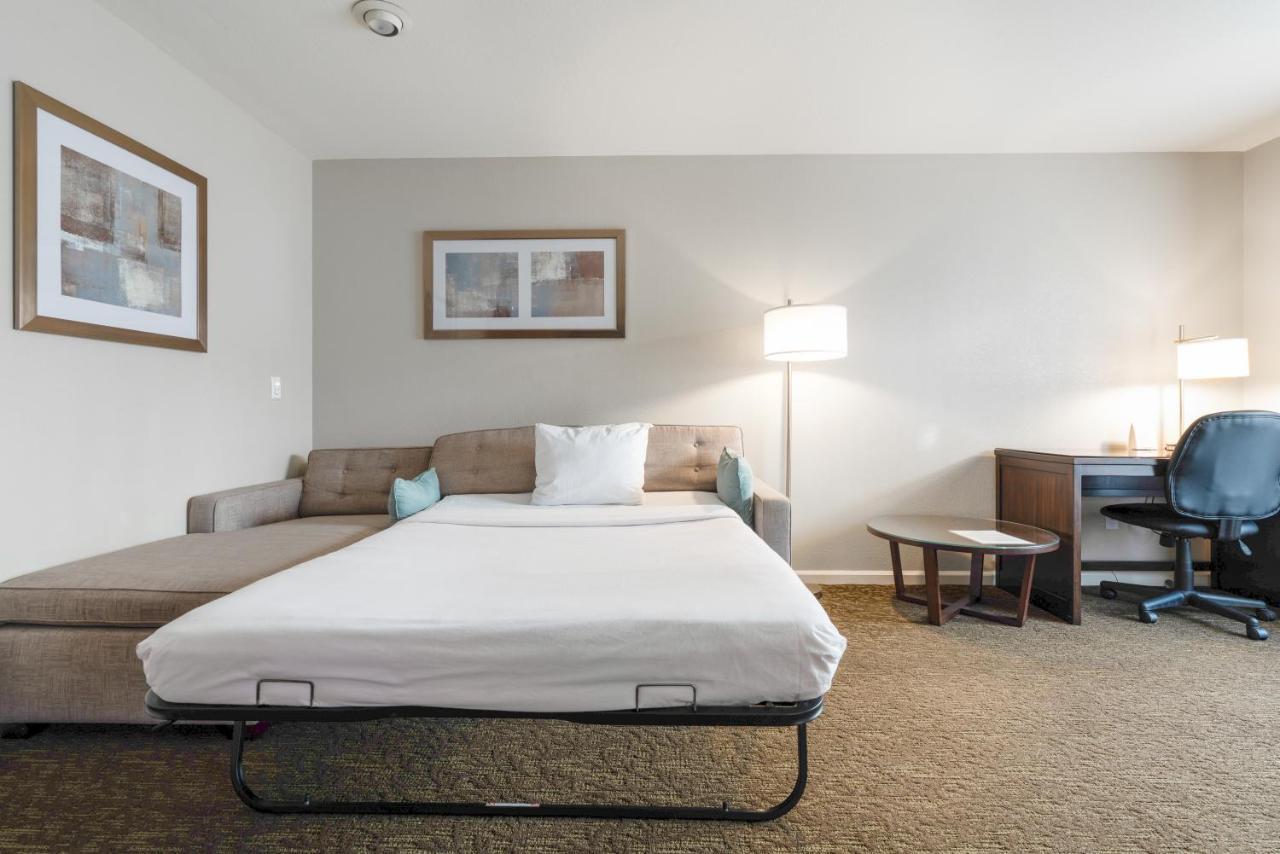 Chase Suites Brea-Fullerton - North Orange County Екстер'єр фото