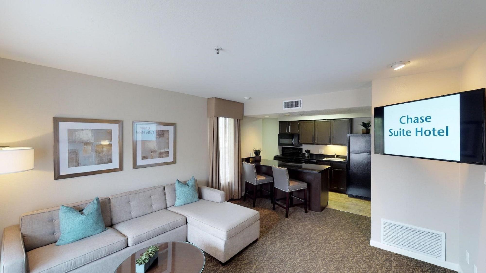 Chase Suites Brea-Fullerton - North Orange County Екстер'єр фото